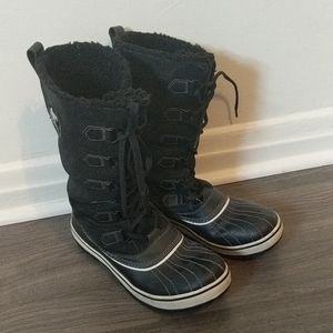 Sorel Lace up Boots